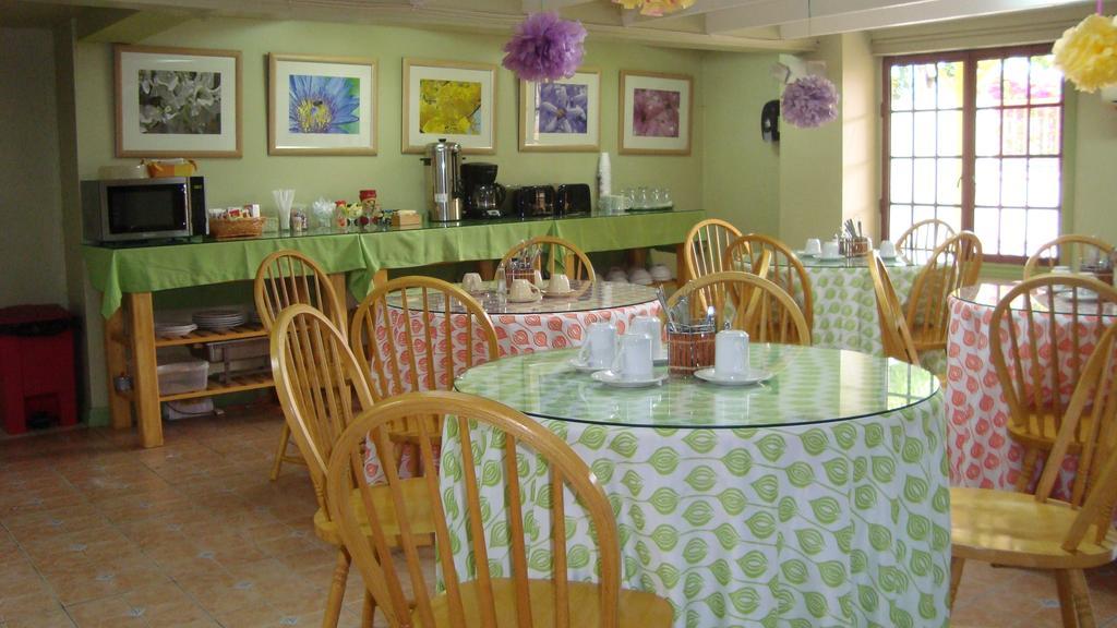 Heritage Inn Trinidad Belmont Extérieur photo