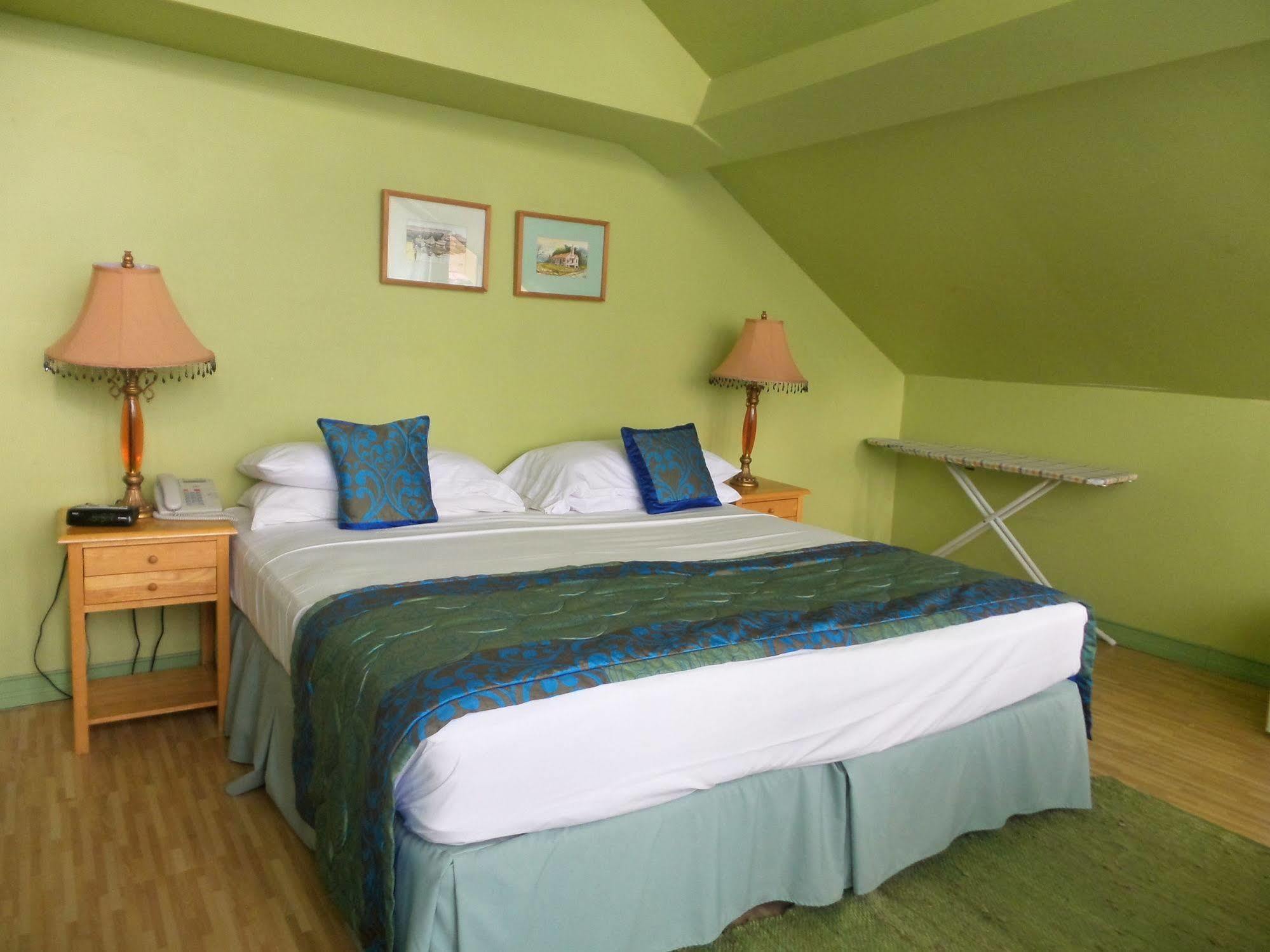 Heritage Inn Trinidad Belmont Extérieur photo